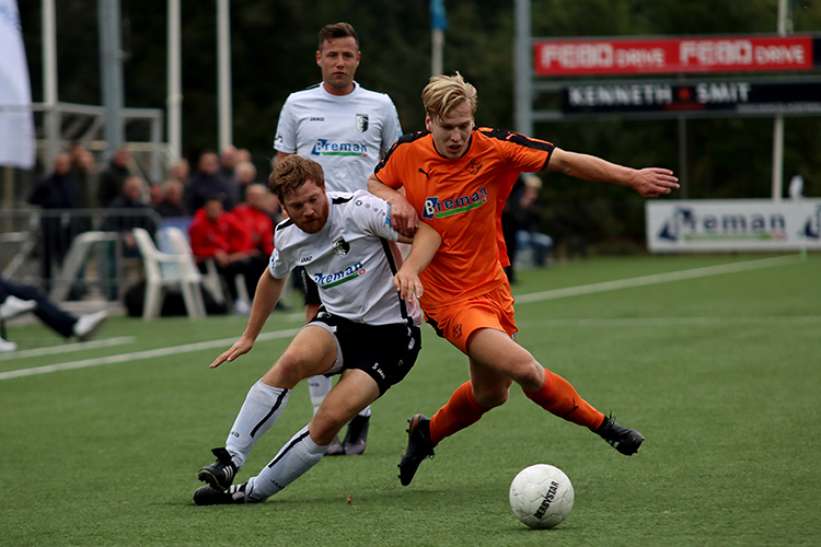 v.v. Berkum - Sportclub Genemuiden